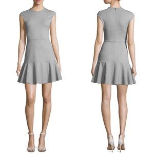 Theory gray essential knit dress sz. 8⭐
